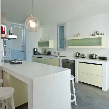 The Edge 5* Seafront Villas Ag.irini Villa