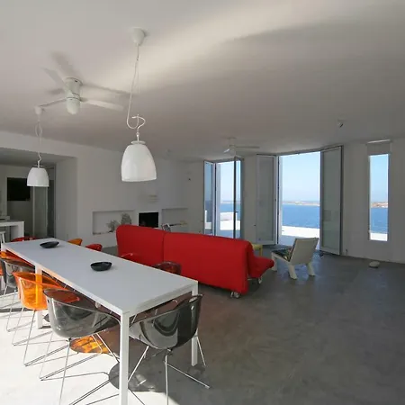 The Edge 5* Seafront Villas Ag.irini *